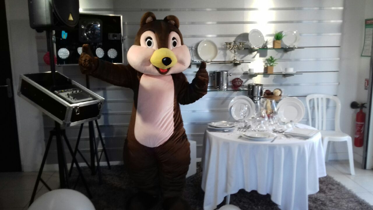 Location Costume Mascotte à 83110