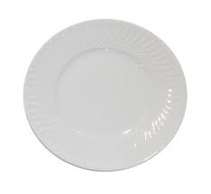 Location d'assiettes creuses porcelaine blanche élégance