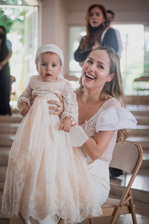 Location de vaisselle pour réception de baptême à La Seyne sur Mer dans le 83